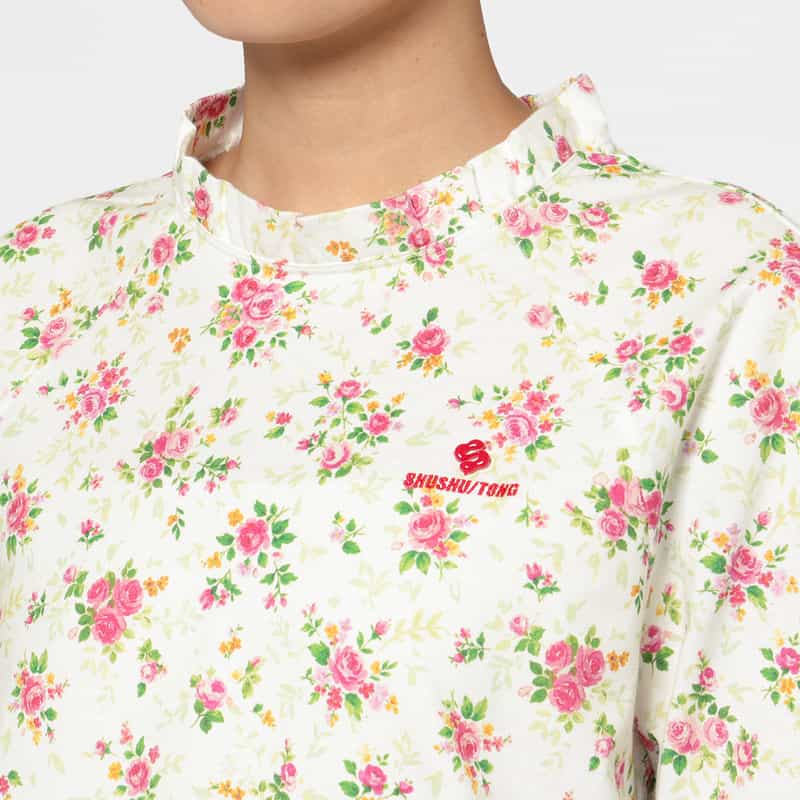 SHUSHU/TONG SHUSHU/TONG ＜シュシュ/トン＞ フラワープリント フリルネックロングスリーブカットソー MULTI COLOR