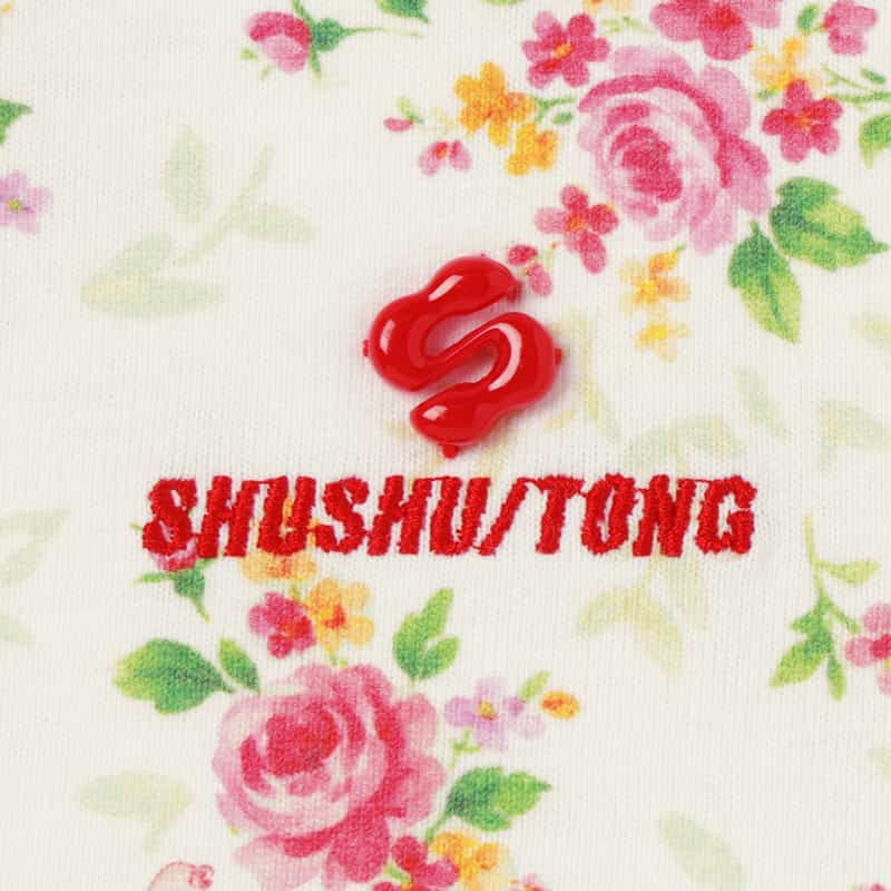 SHUSHU/TONG SHUSHU/TONG ＜シュシュ/トン＞ フラワープリント フリルネックロングスリーブカットソー MULTI COLOR