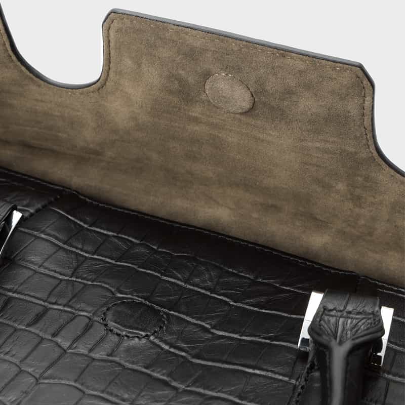 BARNEYS NEW YORK フラップ付きクロコ型押しトートバッグ BLACK