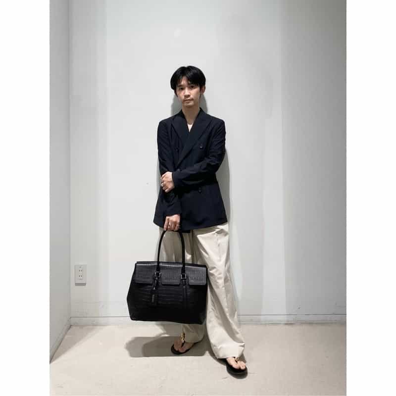 BARNEYS NEW YORK フラップ付きクロコ型押しトートバッグ BLACK