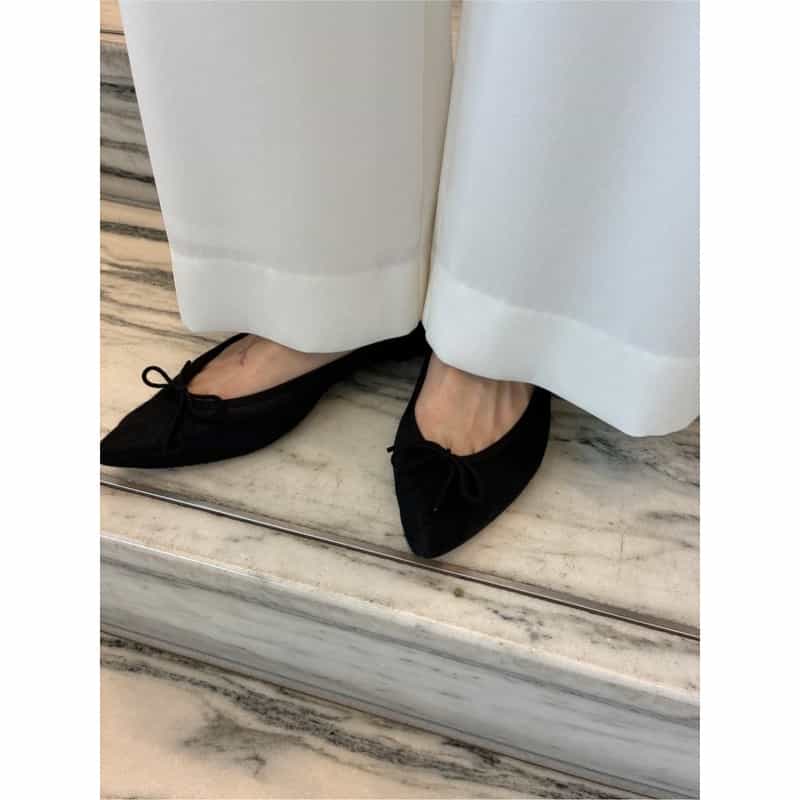 BARNEYS NEW YORK ハラコ素材 ポインテッドトゥバレエシューズ BLACK