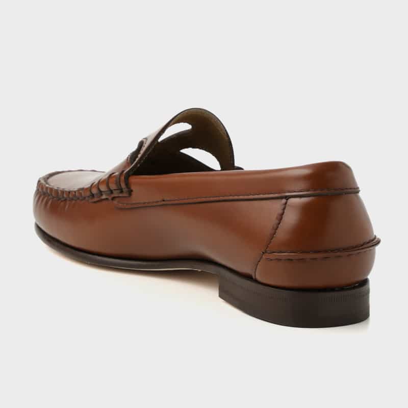 HEREU HEREU ＜ヘリュー＞ カットワークデザインローファー BROWN