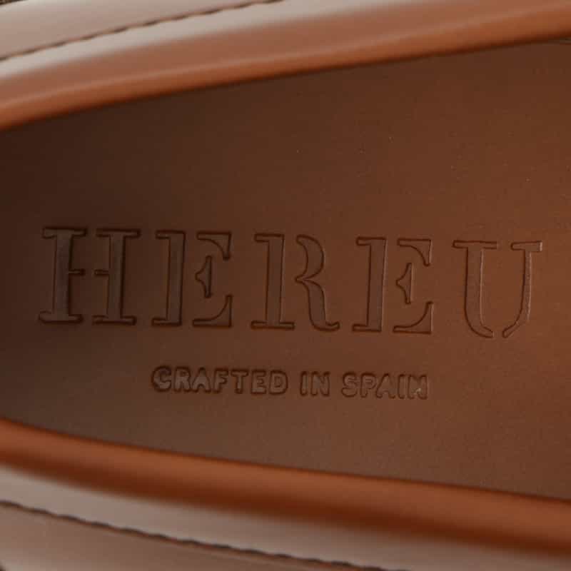 HEREU HEREU ＜ヘリュー＞ カットワークデザインローファー BROWN