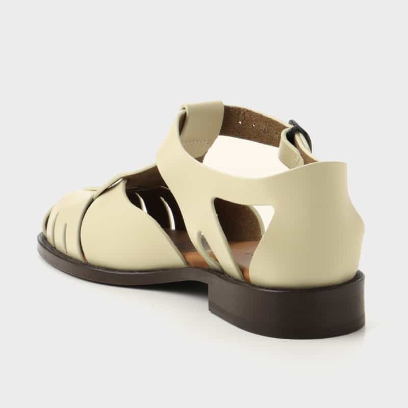 HEREU HEREU ＜ヘリュー＞ グルカサンダル IVORY