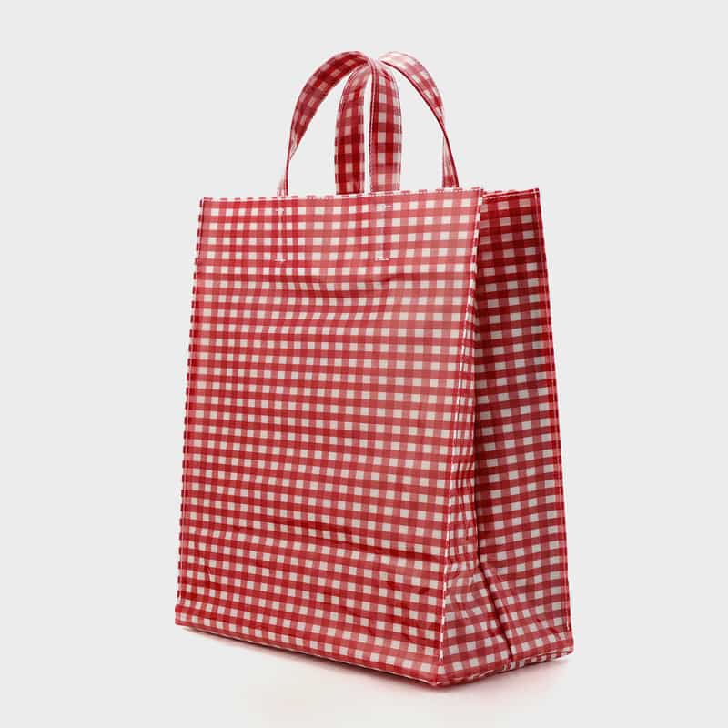 BARNEYS NEW YORK ロゴ入りPVCトートバッグ／ギンガムチェック柄（L） RED