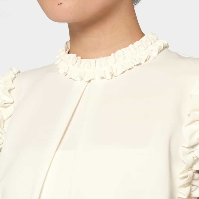 BARNEYS NEW YORK ウォッシャブル ストレッチ素材フリルブラウス WHITE