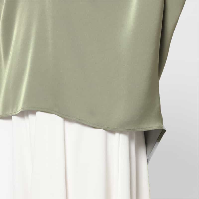 BARNEYS NEW YORK ウォッシャブル サテン素材ギャザーブラウス LIGHT GRAY