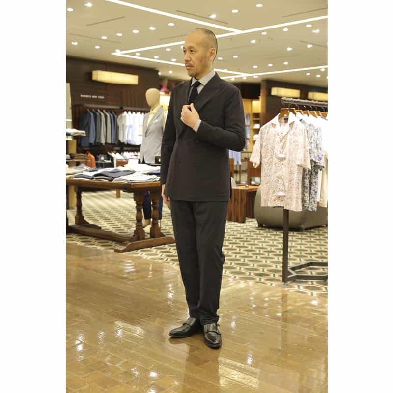 BARNEYS NEW YORK セットアップ テーパードパンツ NAVY