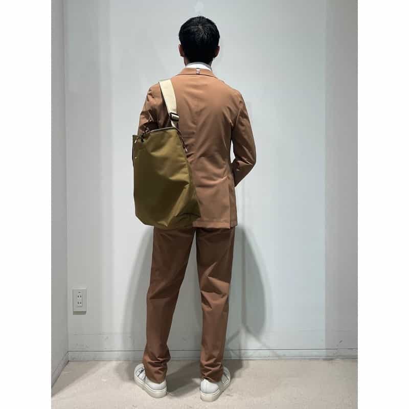 BARNEYS NEW YORK セットアップ ナイロンタフタテーパードパンツ BROWN