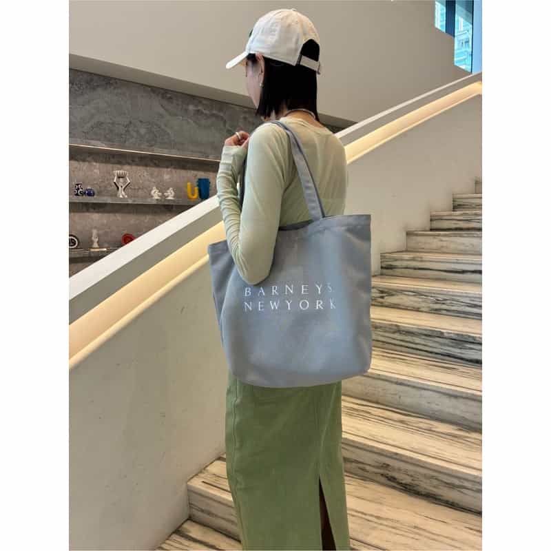 BARNEYS NEW YORK ロゴ入り ラージトートバッグ GRAY