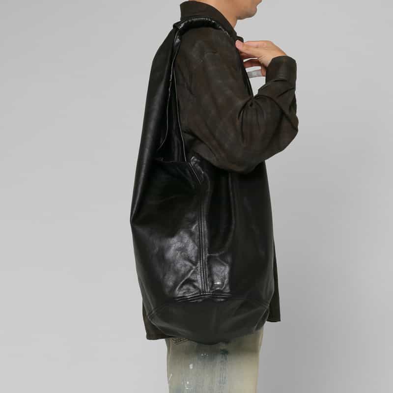 OUR LEGACY OUR LEGACY＜アワーレガシー＞ ワンハンドルレザートートバッグ BLACK