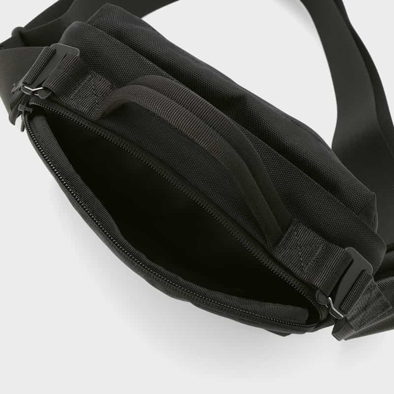 SANDQVIST SANDQVIST＜サンドクヴィスト＞ ショルダーバッグ BLACK