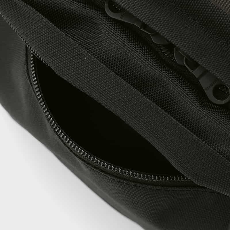 SANDQVIST SANDQVIST＜サンドクヴィスト＞ ショルダーバッグ BLACK