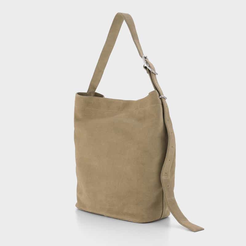 SANDQVIST SANDQVIST＜サンドクヴィスト＞ スエード素材ショルダーバッグ BEIGE