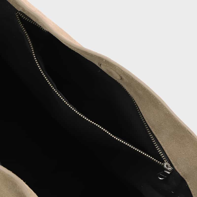 SANDQVIST SANDQVIST＜サンドクヴィスト＞ スエード素材ショルダーバッグ BEIGE