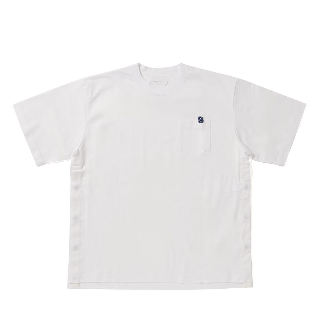 SACAI＜サカイ＞ ポケット付きTシャツ