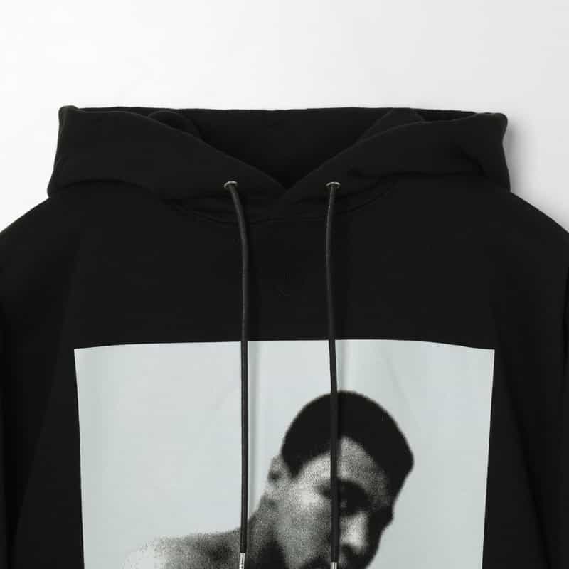 SACAI SACAI＜サカイ＞ グラフィックスウェットフーディ BLACK