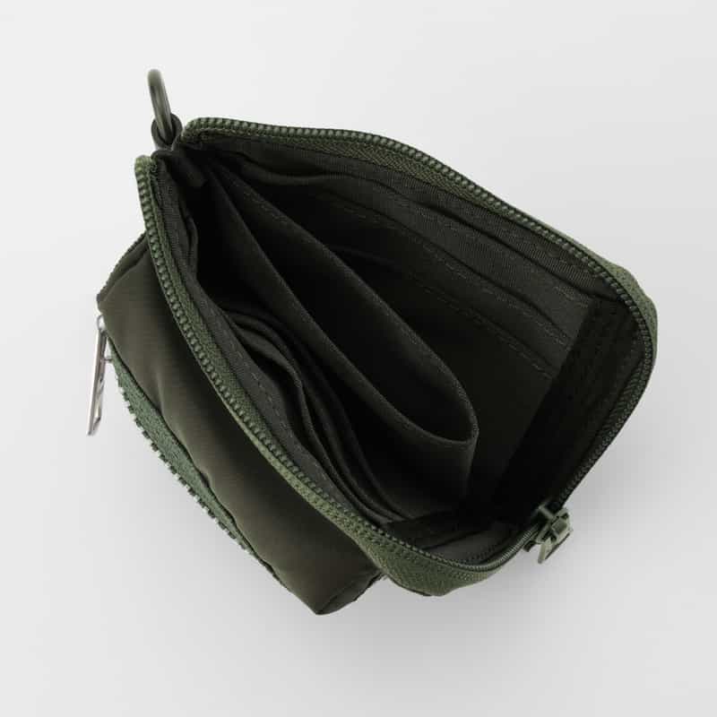 SACAI SACAI＜サカイ＞ フラグメントケース KHAKI