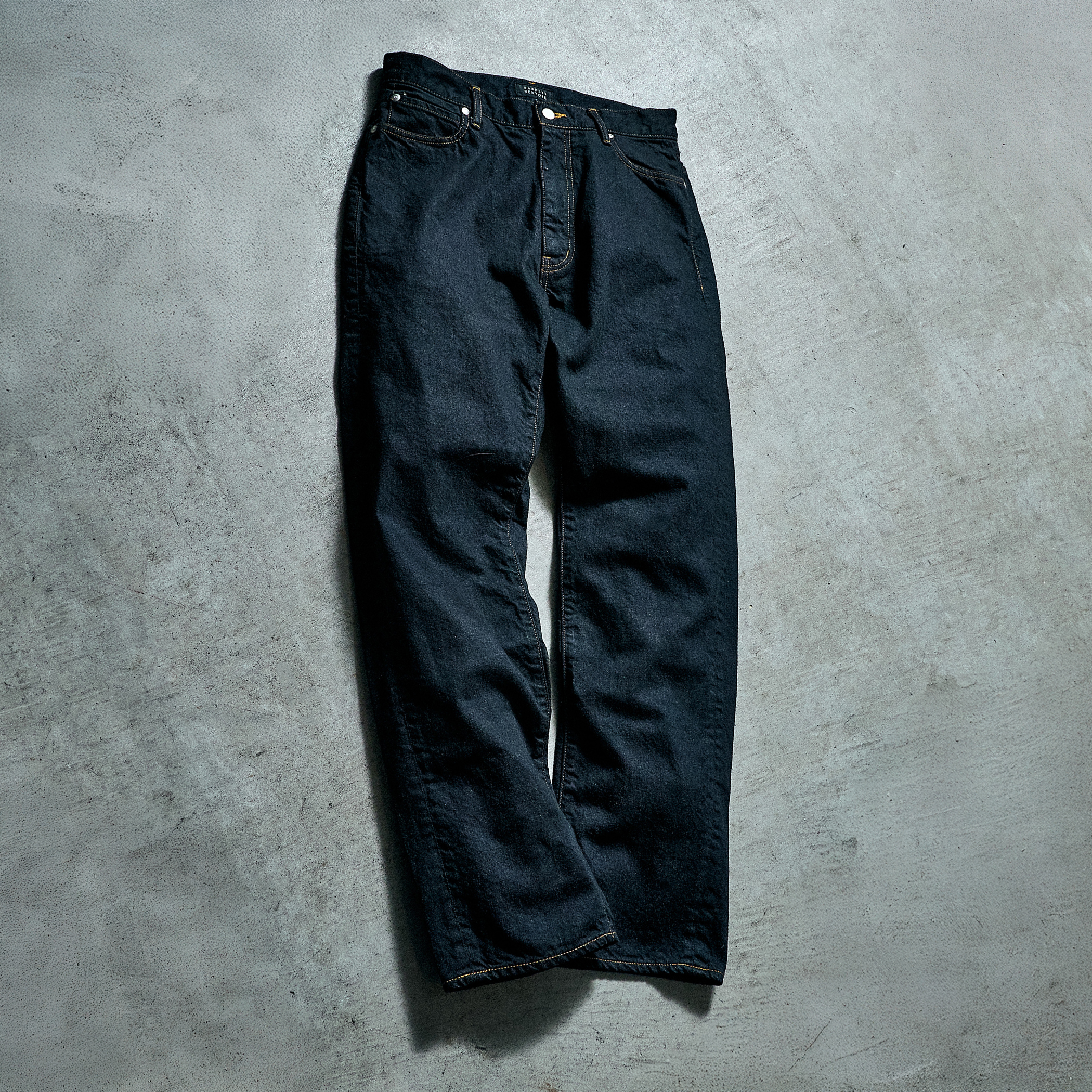 【オンラインストア限定先行受注販売】BARNEYS NEW YORK by ANCELLM　レギュラーデニムパンツ