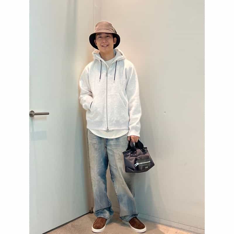 BARNEYS NEW YORK BARNEYS NEW YORK by ANCELLM　ダメージワイドデニムパンツ BLUE