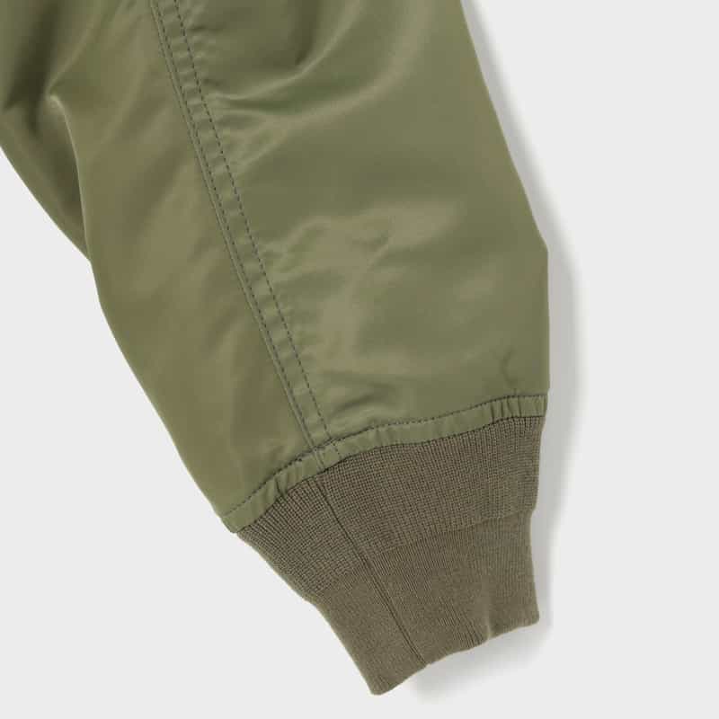 SACAI SACAI＜サカイ＞ ナイロンツイルブルゾン KHAKI