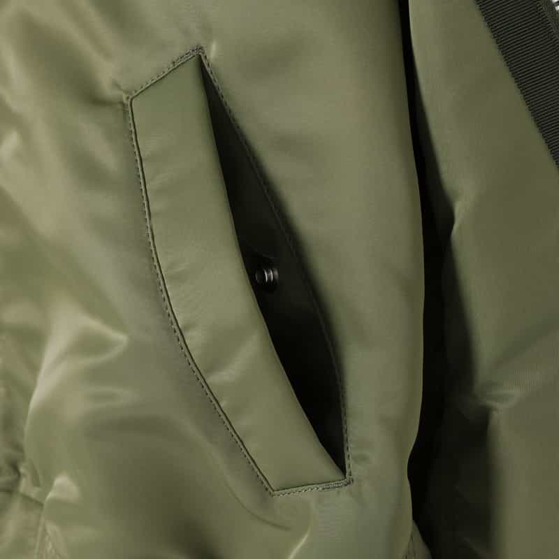 SACAI SACAI＜サカイ＞ ナイロンツイルブルゾン KHAKI