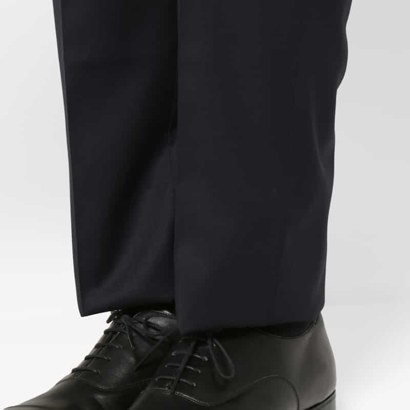 BARNEYS NEW YORK ヘリンボーン柄スーツ"MADISON GOLD"（ロロピアーナ社製ウール使用） NAVY
