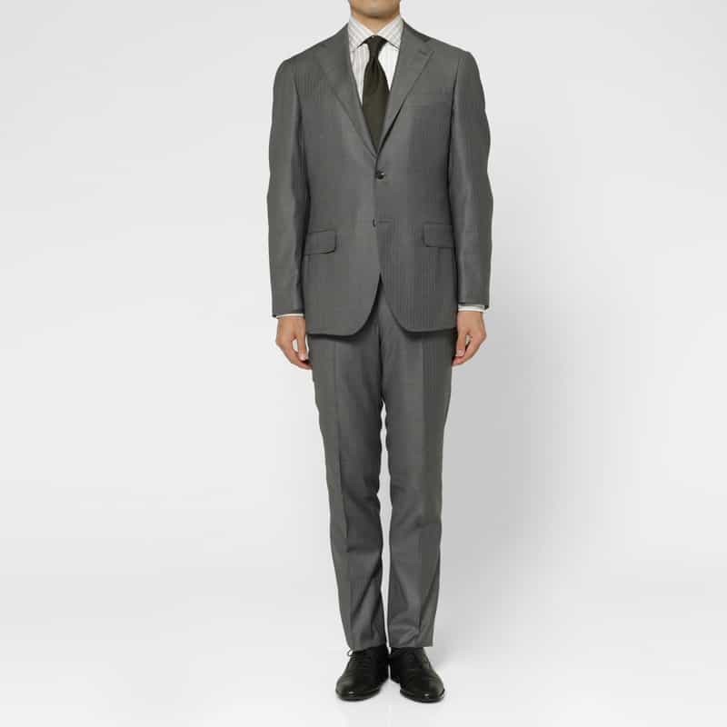 BARNEYS NEW YORK ストライプ柄スーツ"MADISON GOLD"（ロロピアーナ社製ウール使用） GRAY
