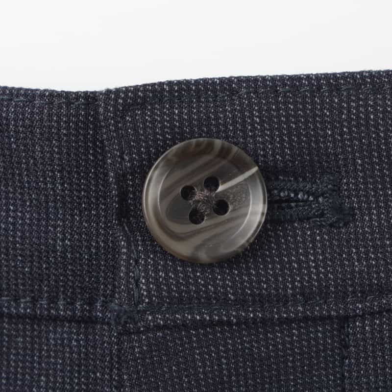 BARNEYS NEW YORK ストレッチ素材ピンストライプ柄スリムパンツ NAVY