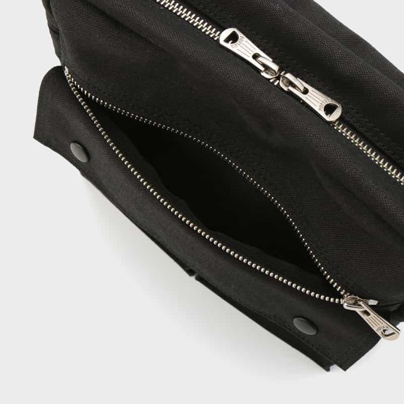 PORTER PORTER＜ポーター＞ ショルダーバッグ"SMOKY" BLACK