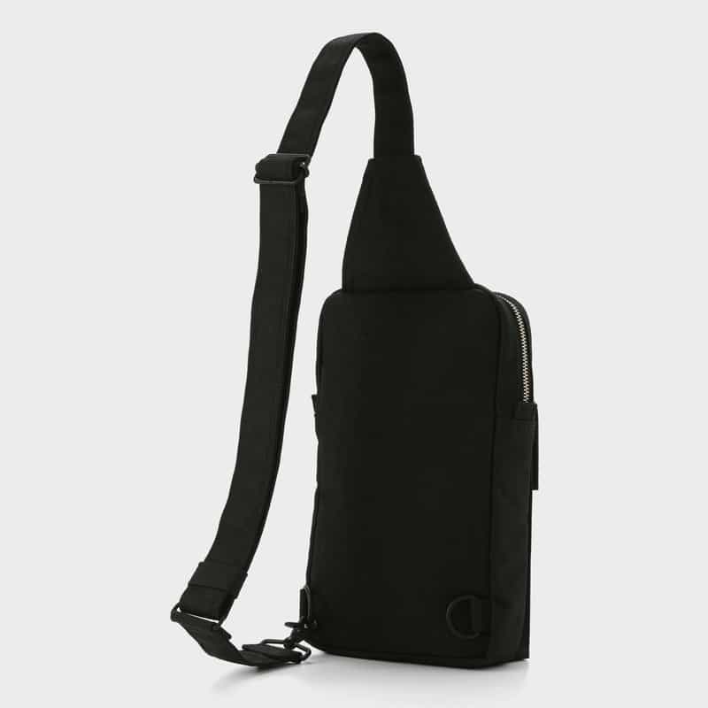 PORTER PORTER＜ポーター＞ スリングショルダーバッグ"SMOKY" BLACK