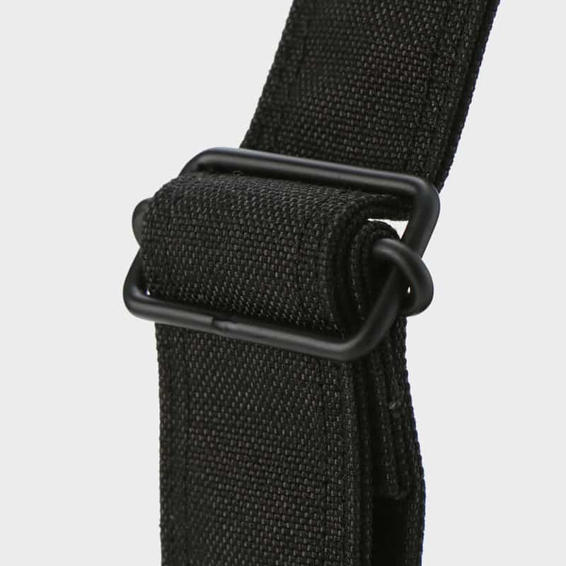 PORTER PORTER＜ポーター＞ スリングショルダーバッグ"SMOKY" BLACK