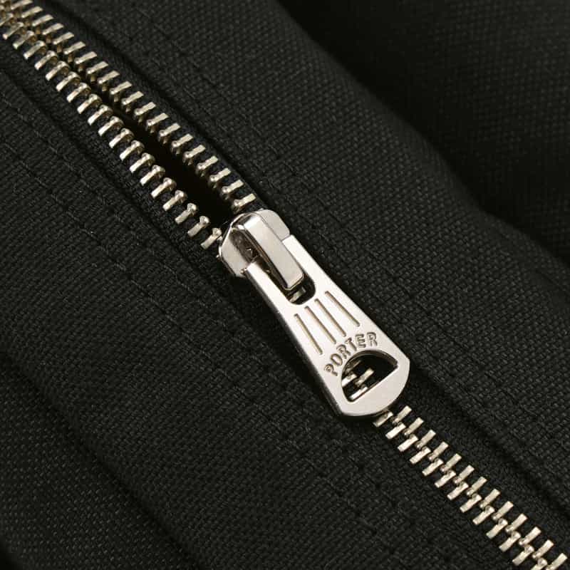 PORTER PORTER＜ポーター＞ ショルダーバッグ（S）"SMOKY" BLACK