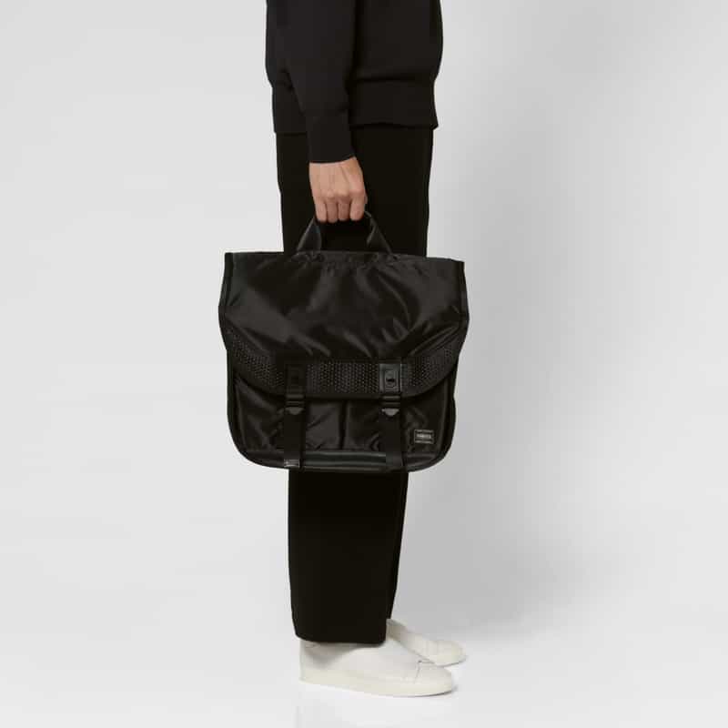 PORTER PORTER＜ポーター＞ メッセンジャーバッグ“BOUNCE" BLACK