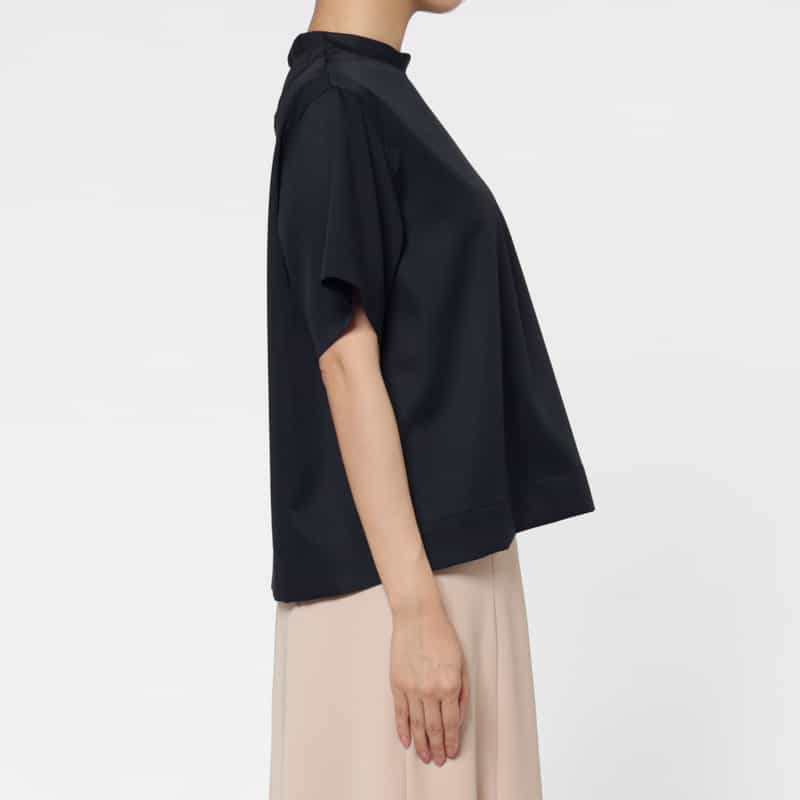 BARNEYS NEW YORK ウォッシャブル ハイネックデザインブラウス NAVY