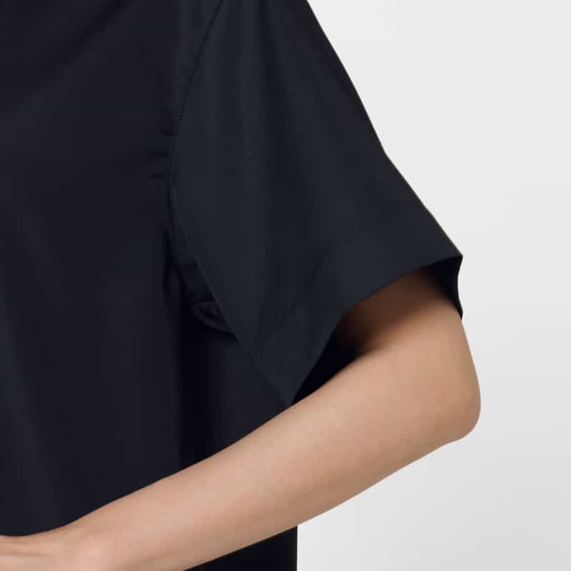 BARNEYS NEW YORK ウォッシャブル ハイネックデザインブラウス NAVY