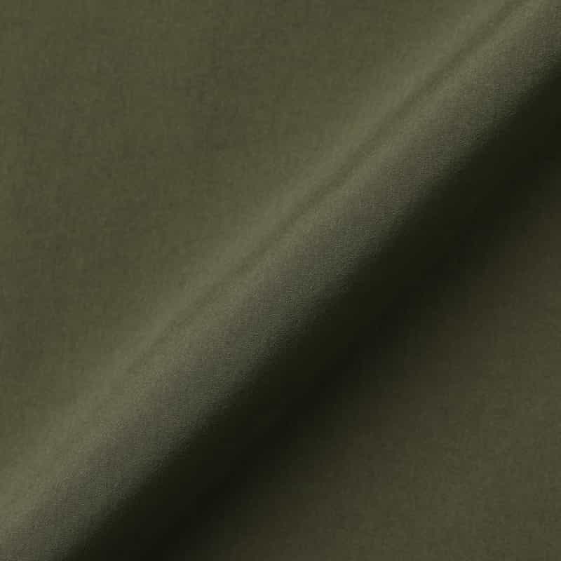 BARNEYS NEW YORK ストレッチ素材カジュアルシャツ KHAKI
