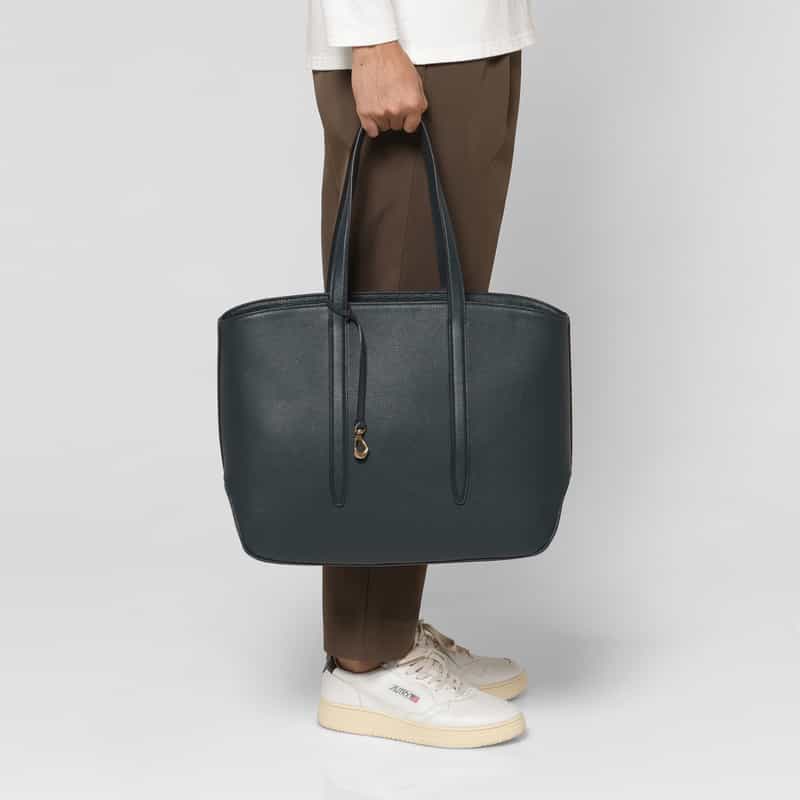 ETIAM ETIAM＜エティアム＞ レザートートバッグ NAVY