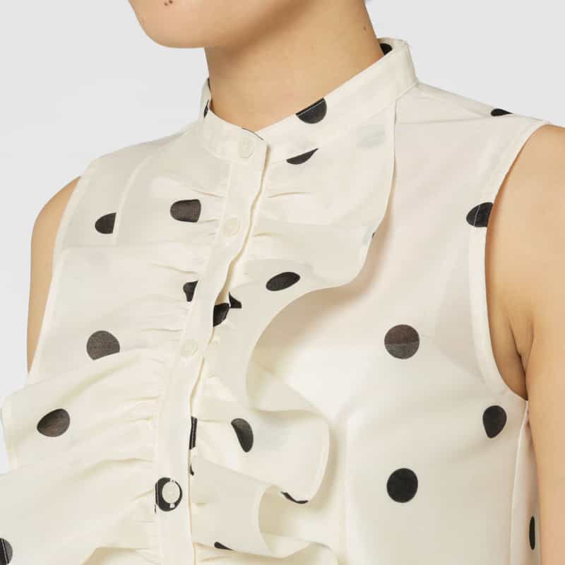 BARNEYS NEW YORK ウォッシャブル ドット柄ラッフルデザインバンドカラーブラウス WHITE