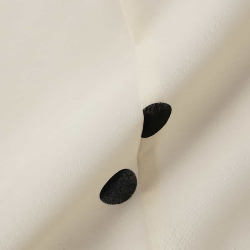 BARNEYS NEW YORK ウォッシャブル ドット柄ラッフルデザインバンドカラーブラウス WHITE