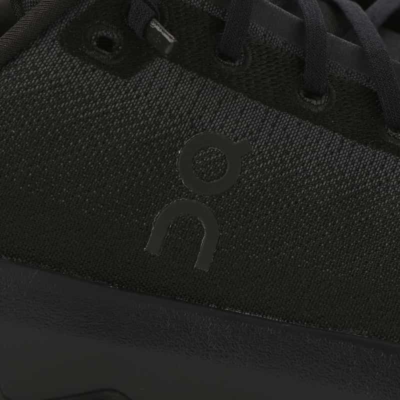 ON ON＜オン＞ スニーカー"CLOUDTILT" BLACK