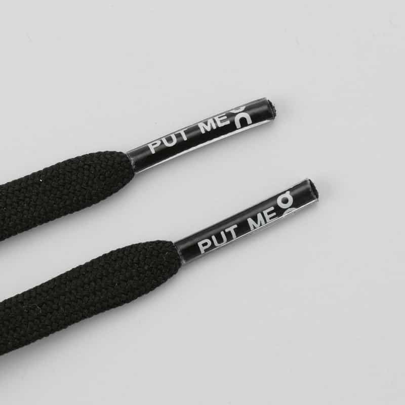 ON ON＜オン＞ スニーカー"CLOUDSOMA" BLACK