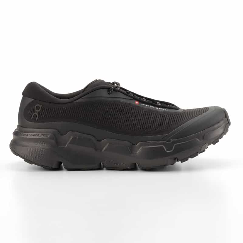 ON ON＜オン＞ スニーカー"Cloudsoma" BLACK