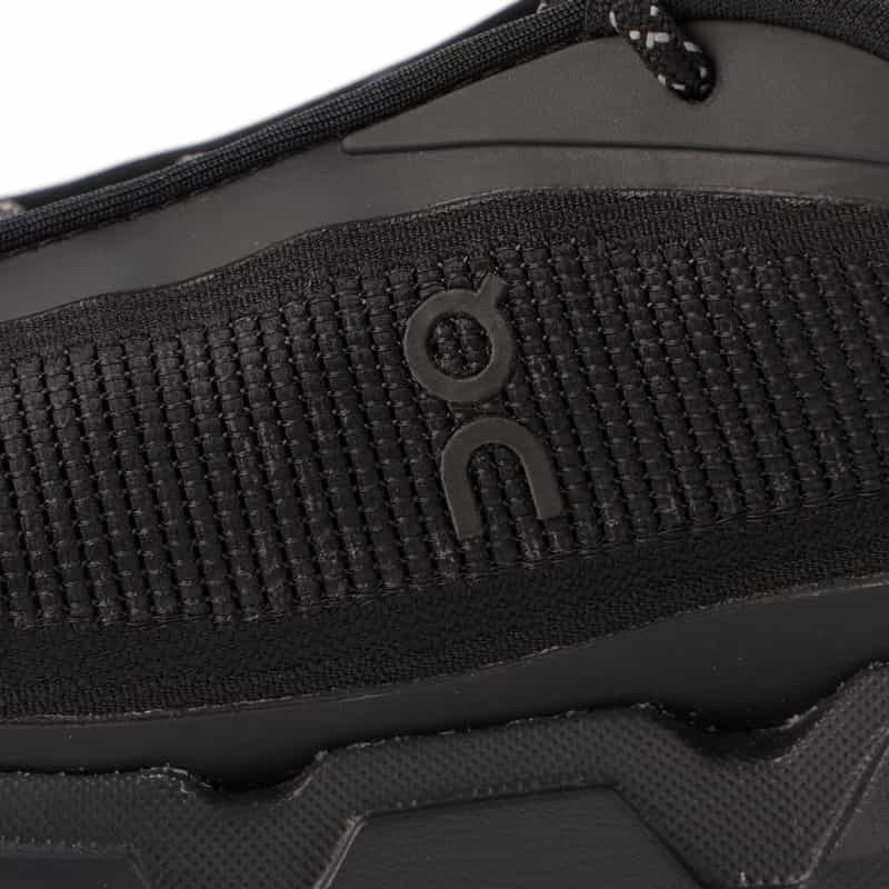 ON ON＜オン＞ スニーカー"Cloudsoma" BLACK