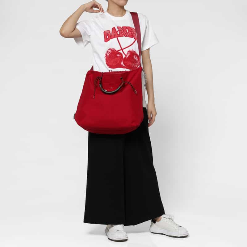 ZATTU ZATTU ＜ザッツ＞ ナイロントートバッグ "TERP" RED