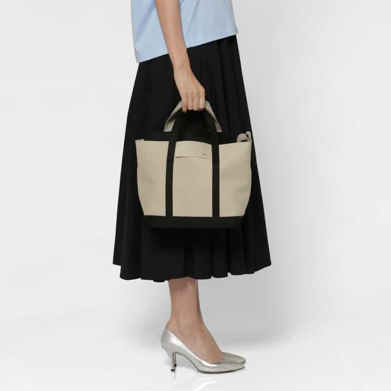 ZATTU ZATTU ＜ザッツ＞ トートバッグ "NEPPA MULTI-T2" IVORY