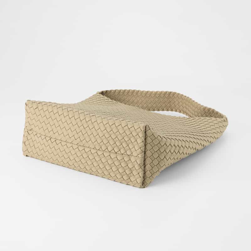NAGHEDI NAGHEDI ＜ナゲディ＞ ワンハンドルバッグ “Nomad Medium Hobo“ IVORY