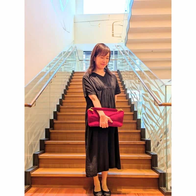 NAGHEDI NAGHEDI ＜ナゲディ＞ ワンハンドルバッグ “Porto Half-Moon Small“ RED