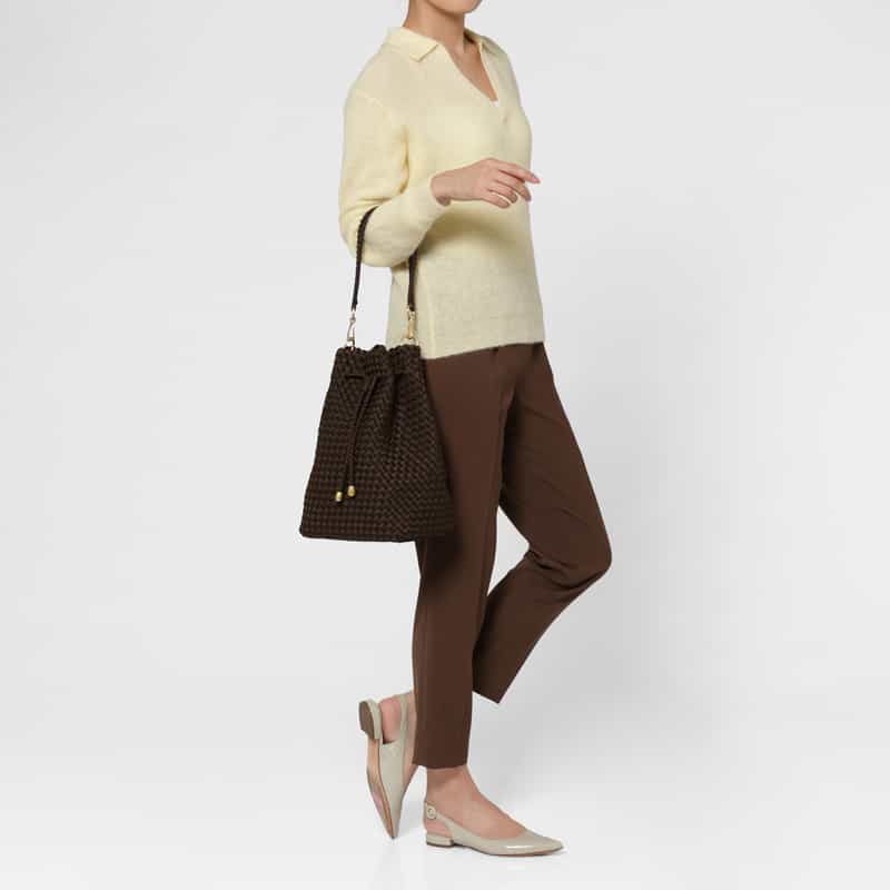 NAGHEDI NAGHEDI ＜ナゲディ＞ バケットバッグ “Mercer Large Bucket“ DARK BROWN