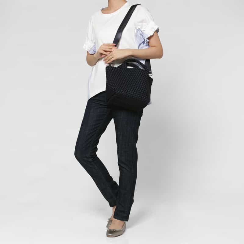 NAGHEDI NAGHEDI ＜ナゲディ＞ バーニーズ　ニューヨーク限定スモールトートバッグ “St Barths Small Tote“ DARK NAVY